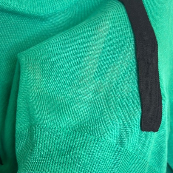 H&M Green Cropped Hoodie with Long Sleeves - Picture 4 of 6